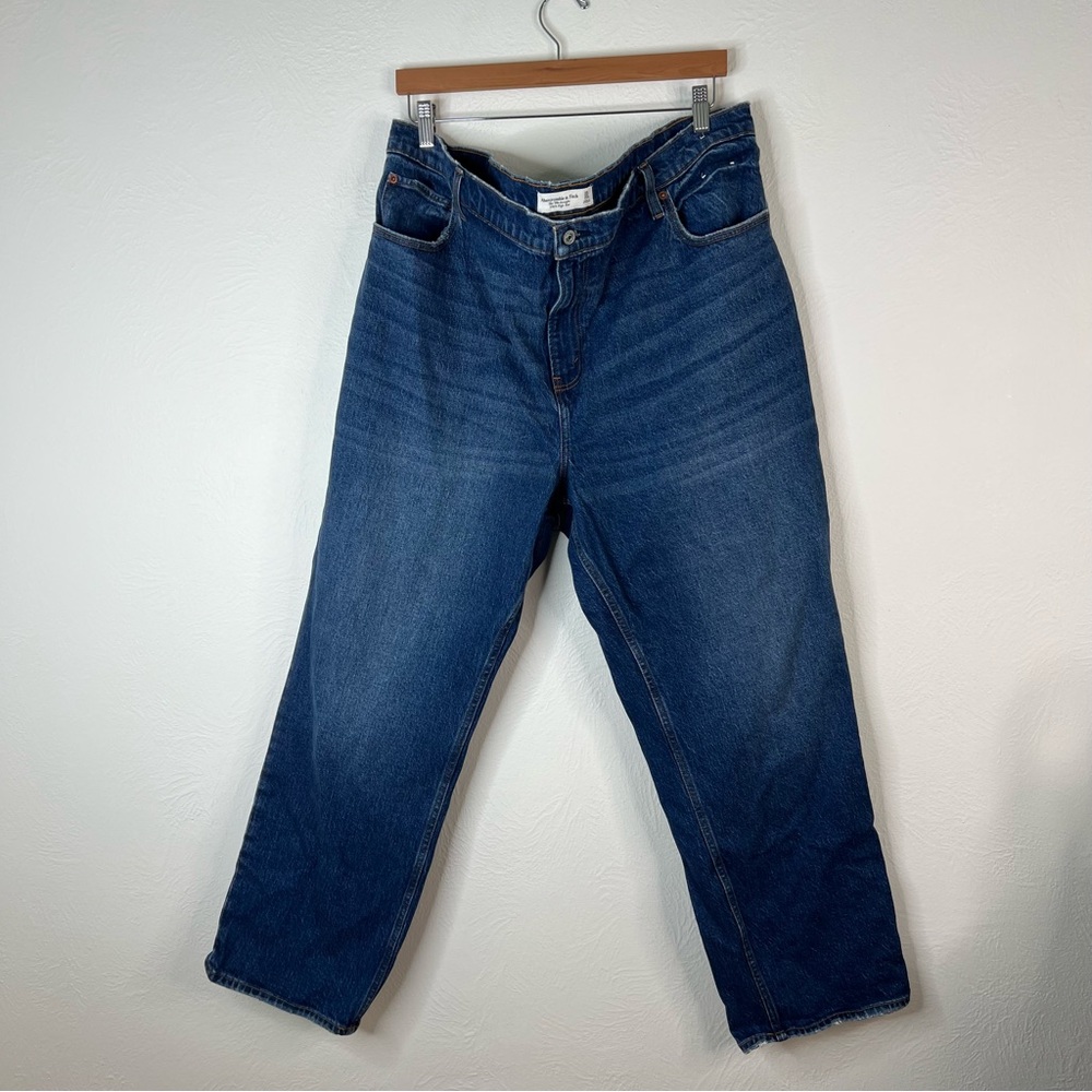Abercrombie & Fitch The 90s Straight Ultra High Rise Jeans Dark Wash Size 35/20